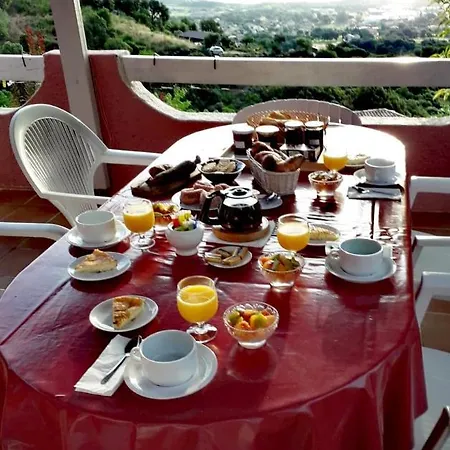 ゲストハウス D'hotes Bella Fiora ビグーリア